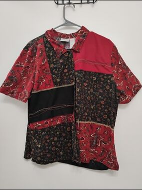 Koret Red & Black Patchwork Floral Button-Down Shirt